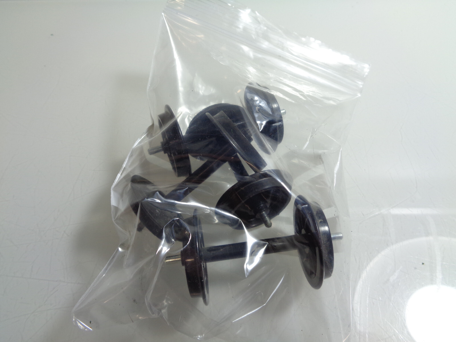 LGB Spur G Scheiben-Radsätze 4 Stück Kunststoff C932 o. – Bild 3