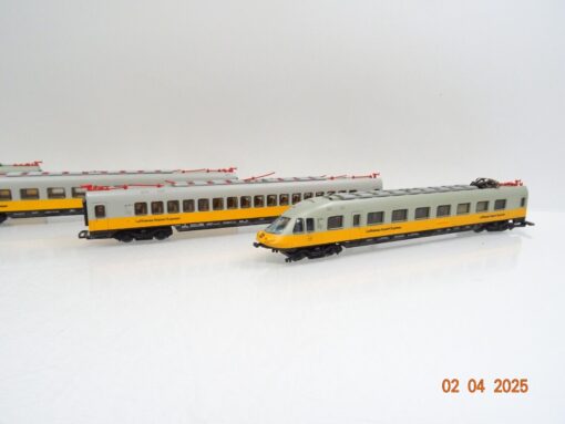Lima N E-Triebwagen 4tlg. Lufthansa-Airport-Express in EVP LE9911 – Bild 4