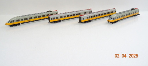 Lima N E-Triebwagen 4tlg. Lufthansa-Airport-Express in EVP LE9911