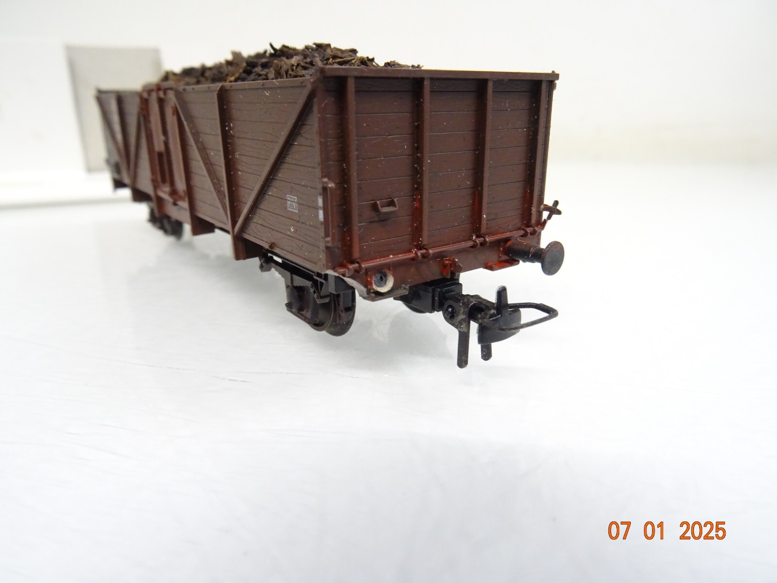 M+D H0 242 Hochbordwagen mit Kohlebeladung der EUROP SAAR in OVP PR5090 – Bild 3