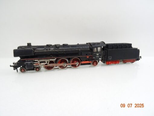 Märklin H0 3048 Dampflok BR 01 097 der DB JL1316 o.