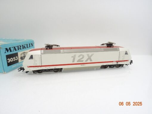 Märklin H0 3438 E-Lok BR 120 12X AEG Delta Digital in EVP JL440