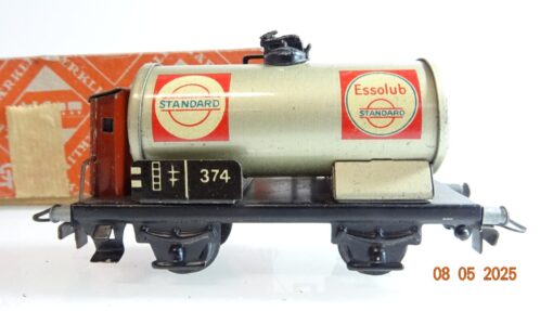 Märklin H0 374 Kesselwagen Standard Esso Blech in EVP PR7490 – Bild 3