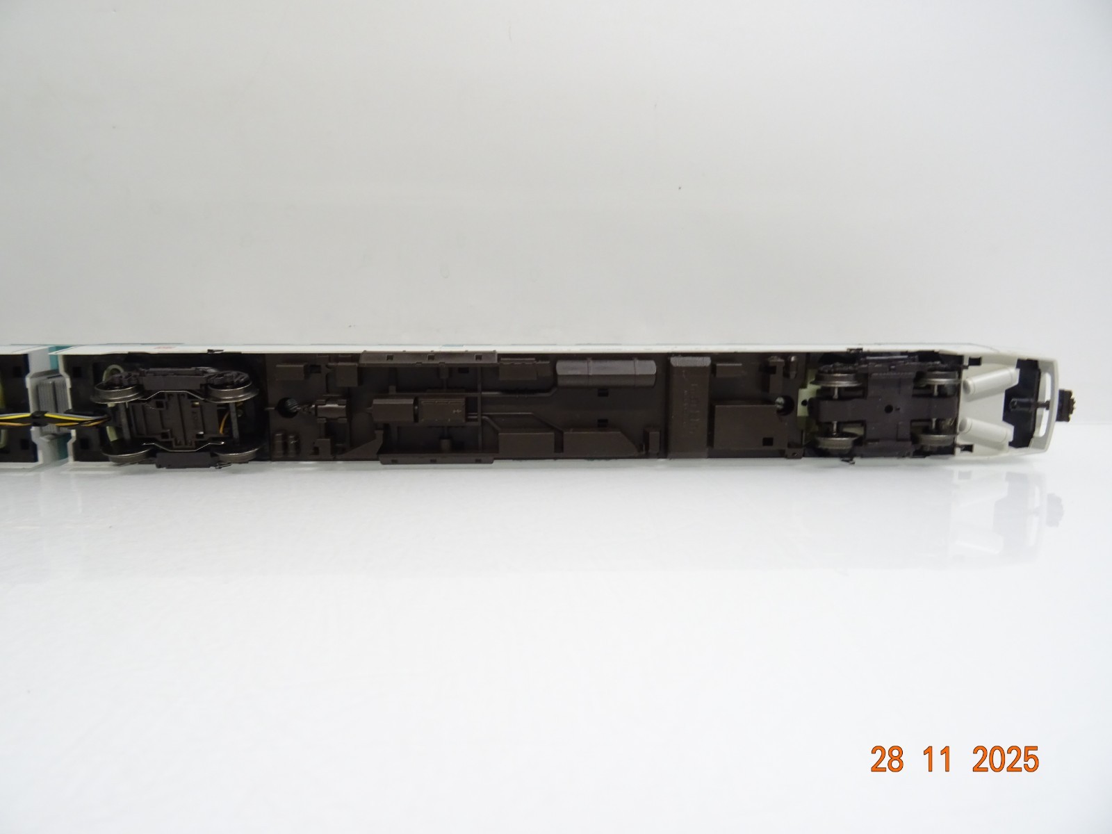 Märklin H0 3776 Diesel-Triebwagenzug BR 610 der DB Digital in OVP JL4764 – Bild 4