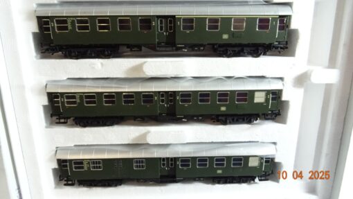Märklin H0 41324 Drei Reisezugwagen Umbauwagen/Epoche III der DB in OVP PR7100 – Bild 4