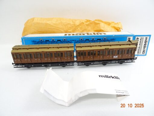 Märklin H0 4208 Doppel-Abteilwagen der KPEV, siehe Foto in OVP RR4204