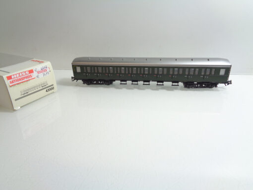 Märklin H0 43100 Personenwagen Abteilwagen mit Schlusslicht 3.Kl. in OVP AR5924