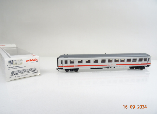 Märklin H0 43842 Schnellzugwagen BordBistro der DB in OVP TF1116