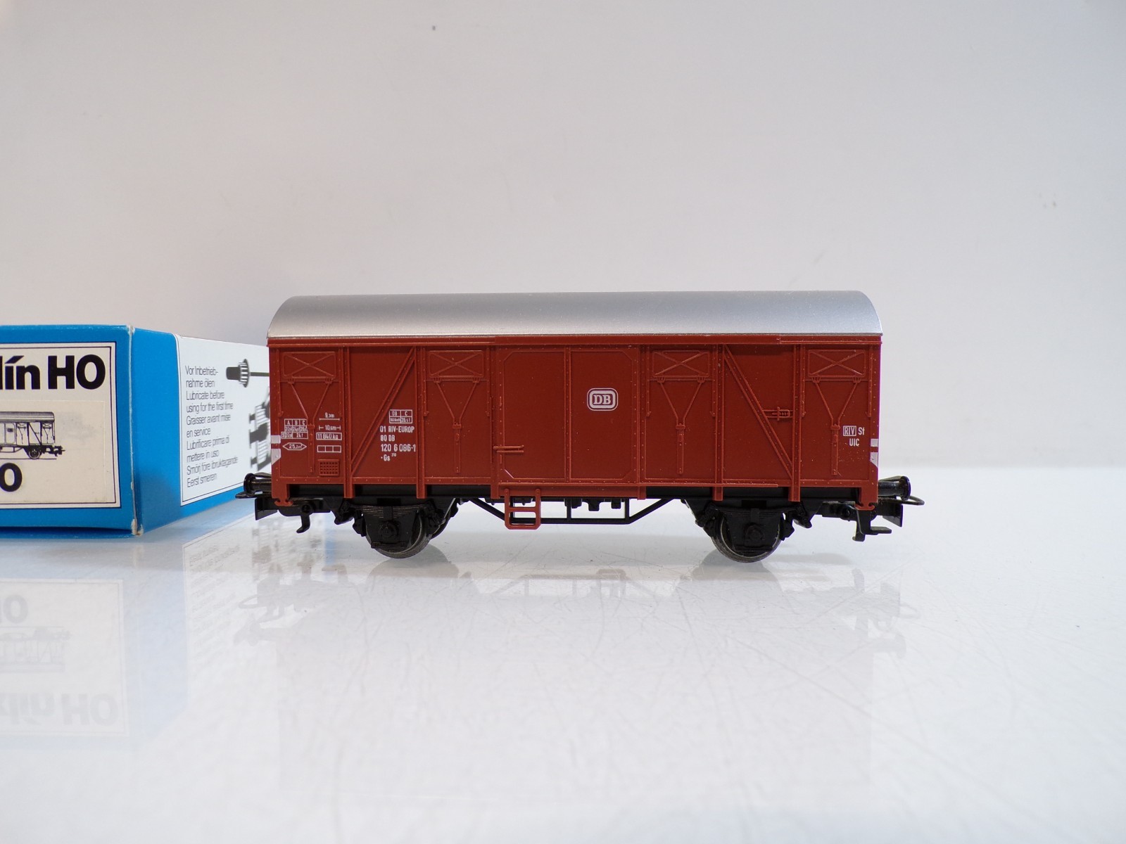 Märklin H0 4410 gedeckter Güterwagen der DB in OVP BH2013 – Bild 3