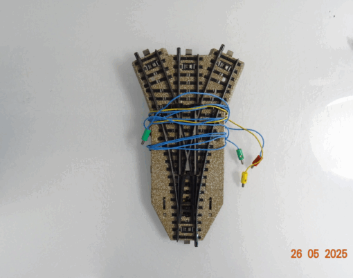 Märklin H0 5214 Symmetrische Dreiwegeweiche siehe Foto CK8468 o.