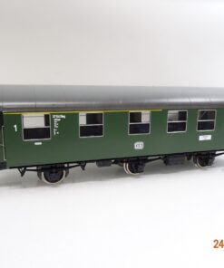 Märklin H0 5810 Umbauwagen 3-achs. 1./2.Kl. der DB 37 541 Reg JL3839 o.