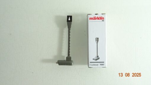 Märklin H0 74997 Lichtmast für Entkupplungsgleis siehe Foto in OVP PK553