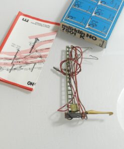 Märklin H0 7501 K Oberleitungs-Anschlussmast mit Kondensator in OVP RG8938