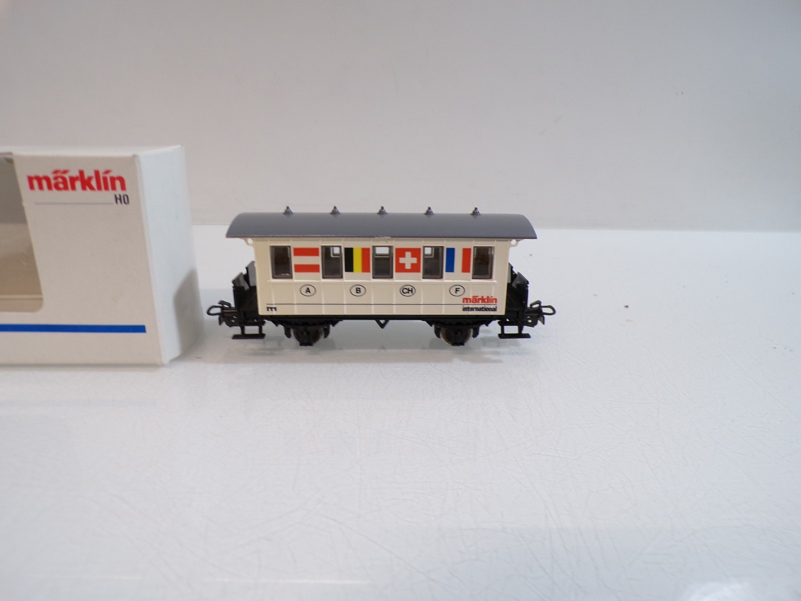 Märklin H0 Personenwagen international der DB in OVP HS170