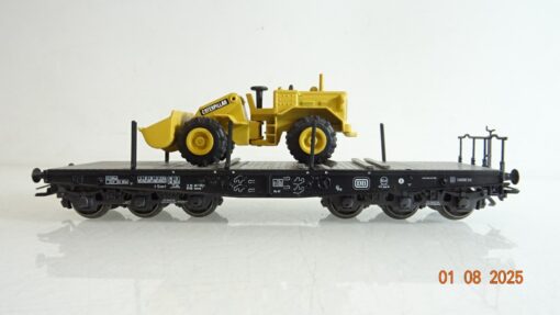 Märklin H0 Schwerlastwagen mit Caterpillar Radlader der DB PR9379 o.
