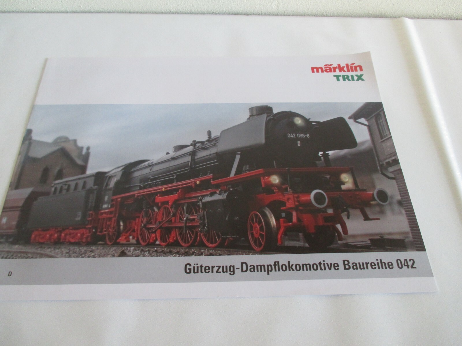 Märklin/Trix Güterzug-Dampflokomotive Baureihe 042 (BW329)