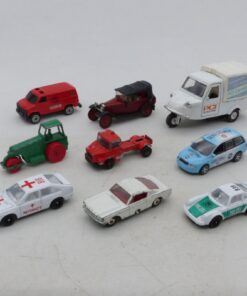 Matchbox / Lesney etc. Fahrzeuge teilweise für Bastler in Tüte o. EX6953