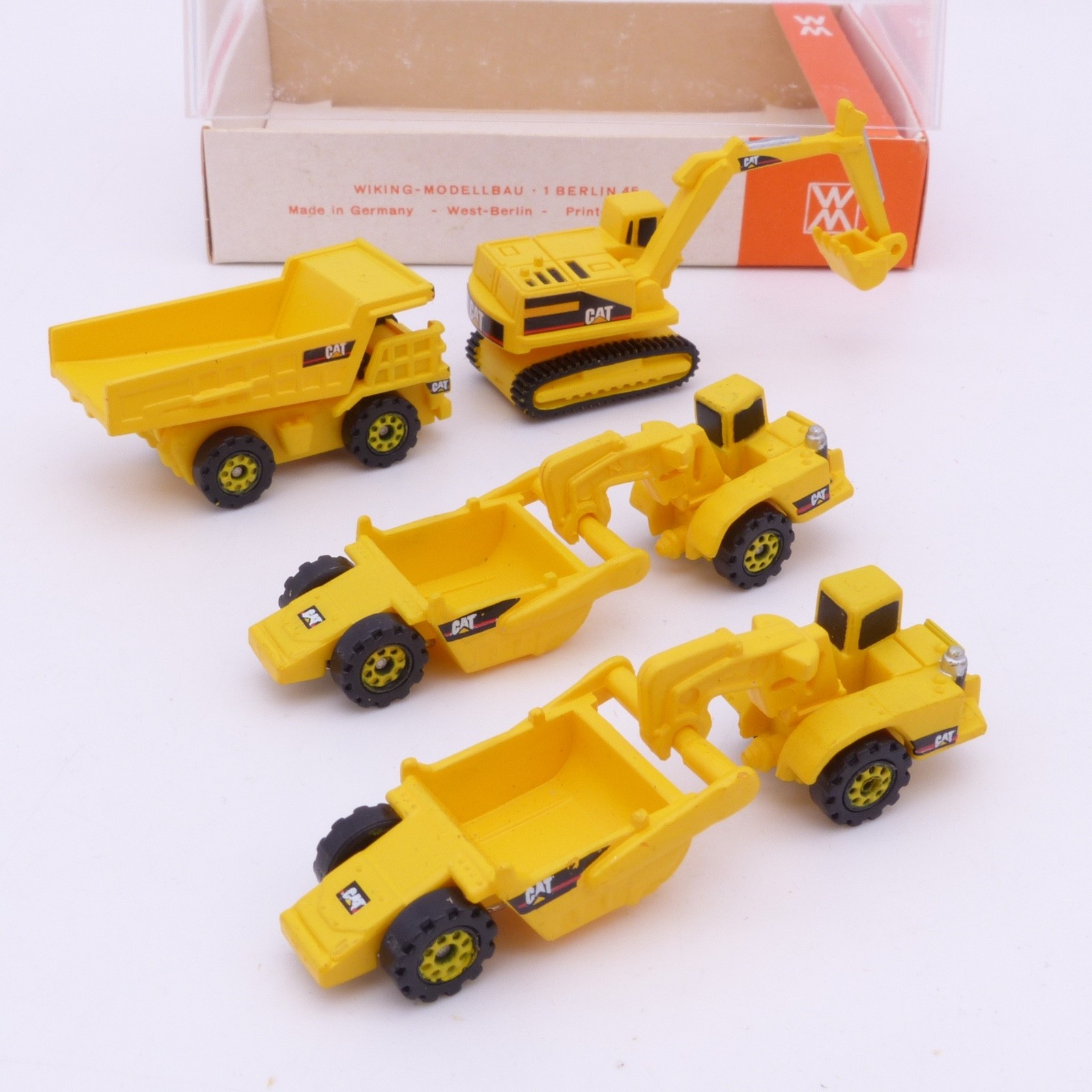 Mattel 1:160 Spur N Konvolut mit 4 CAT Baustellenfahrzeugen in EVP EX8241 – Bild 3