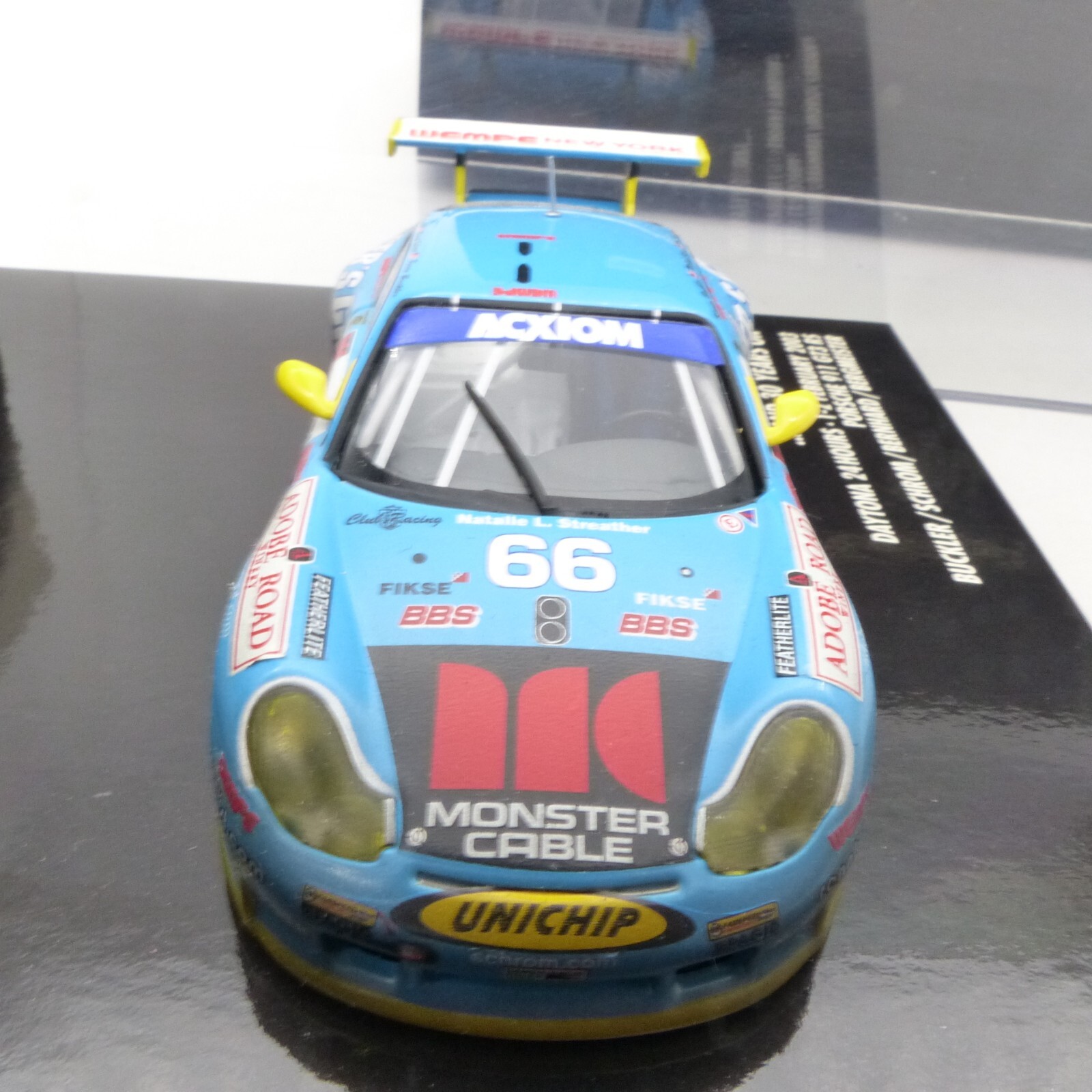 Minichamps 1:43 2er Set Porsche 911 1973 & 2003 Winners Daytona in EVP EX4302 – Bild 4