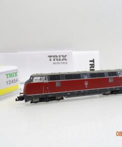 Minitrix N 12454 Diesellok V 300 001 der DB mit DSS neuwertig in OVP JL611