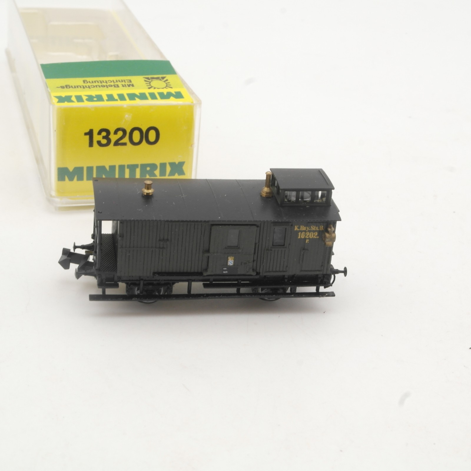 Minitrix N 13200 Gepäckwagen mit Schlusslicht in OVP RR5333 – Bild 3