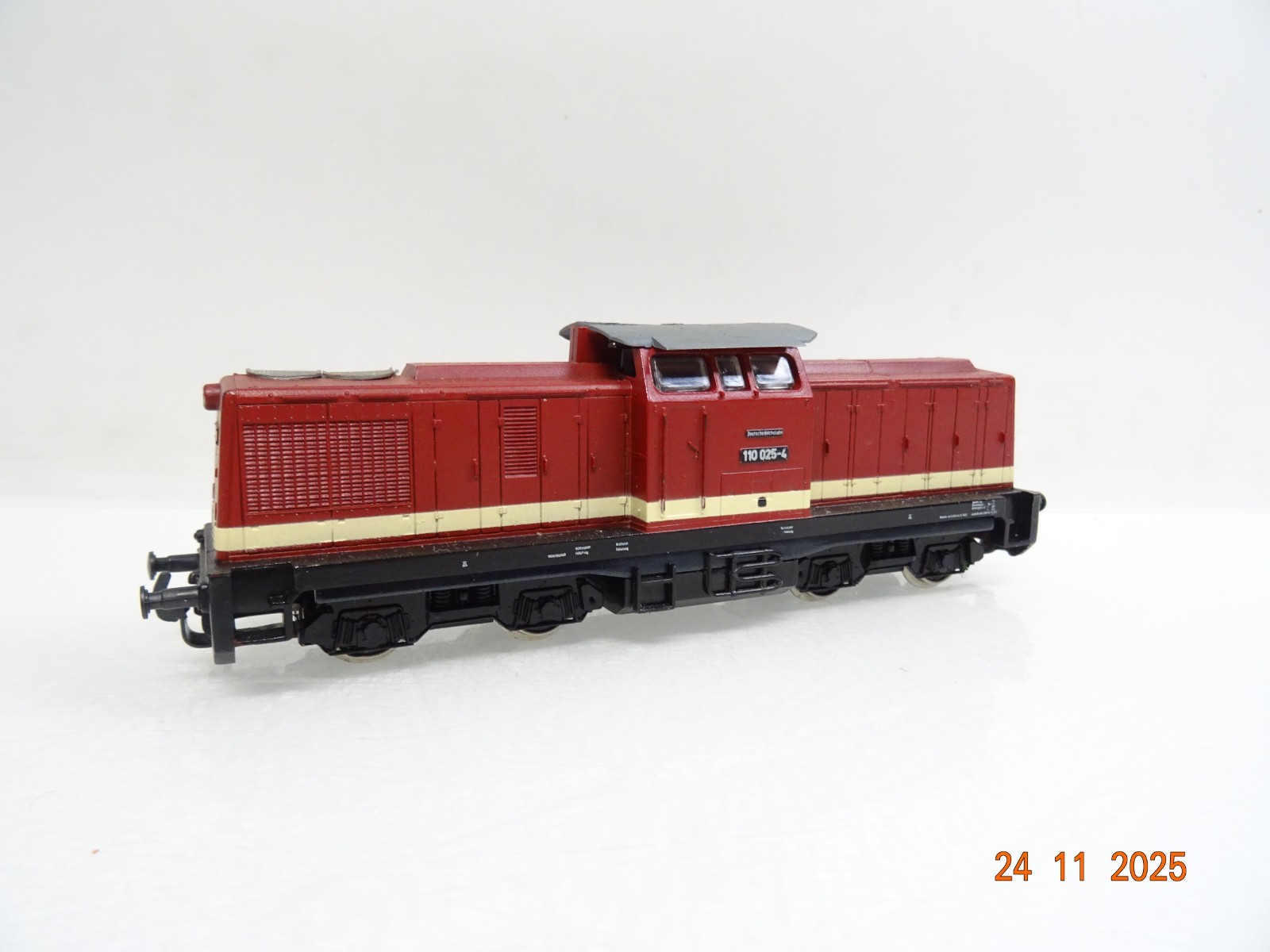 Piko H0 190/18 Diesellok BR 110 025-4 der DR JL4703 o.