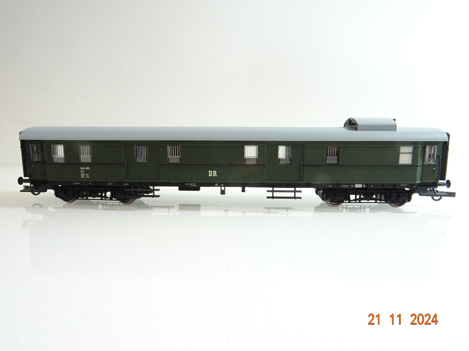 Piko H0 53171 Gepäckwagen der DR in OVP PR4089 – Bild 3