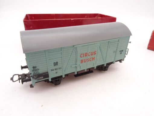 Piko H0 gedeckter Güterwagen Circus Busch der DR in EVP QR399 – Bild 3