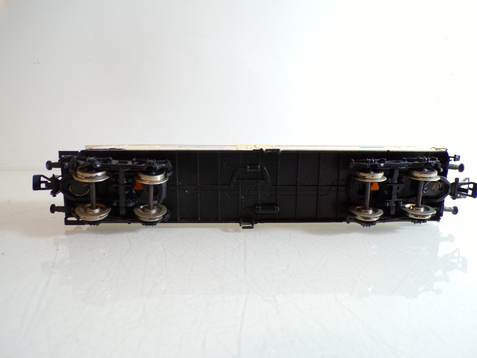 Piko H0 gedeckter Güterwagen Radeberger Pilsner RR4688 o. – Bild 4