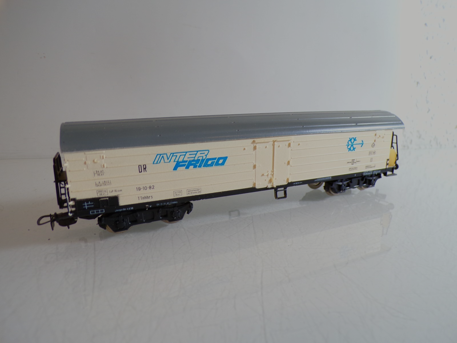 Piko H0 gedeckter Güterwagen Radeberger Pilsner RR4688 o.