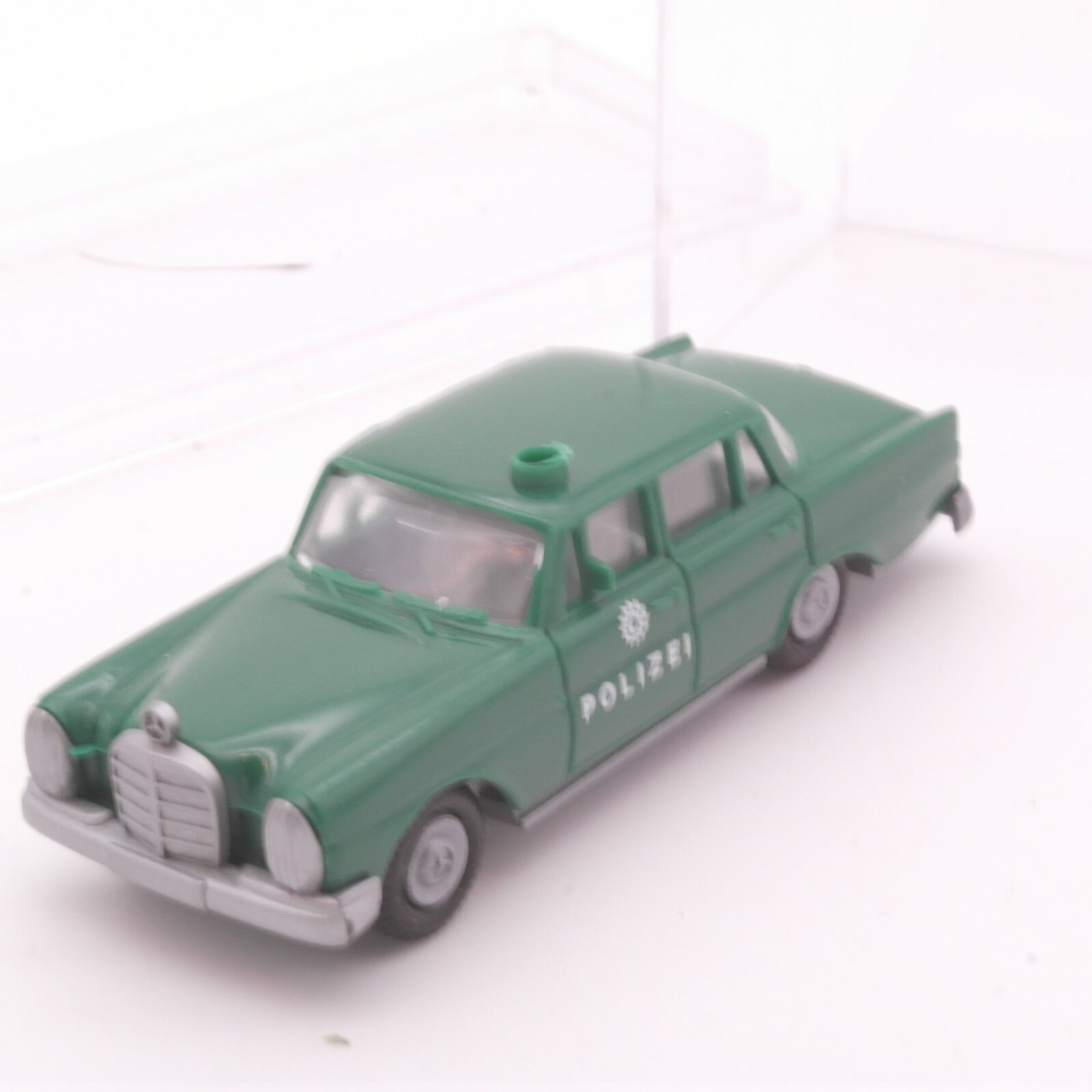 PreP 1:87 Mercedes 220 Polizei in EVP RT7408