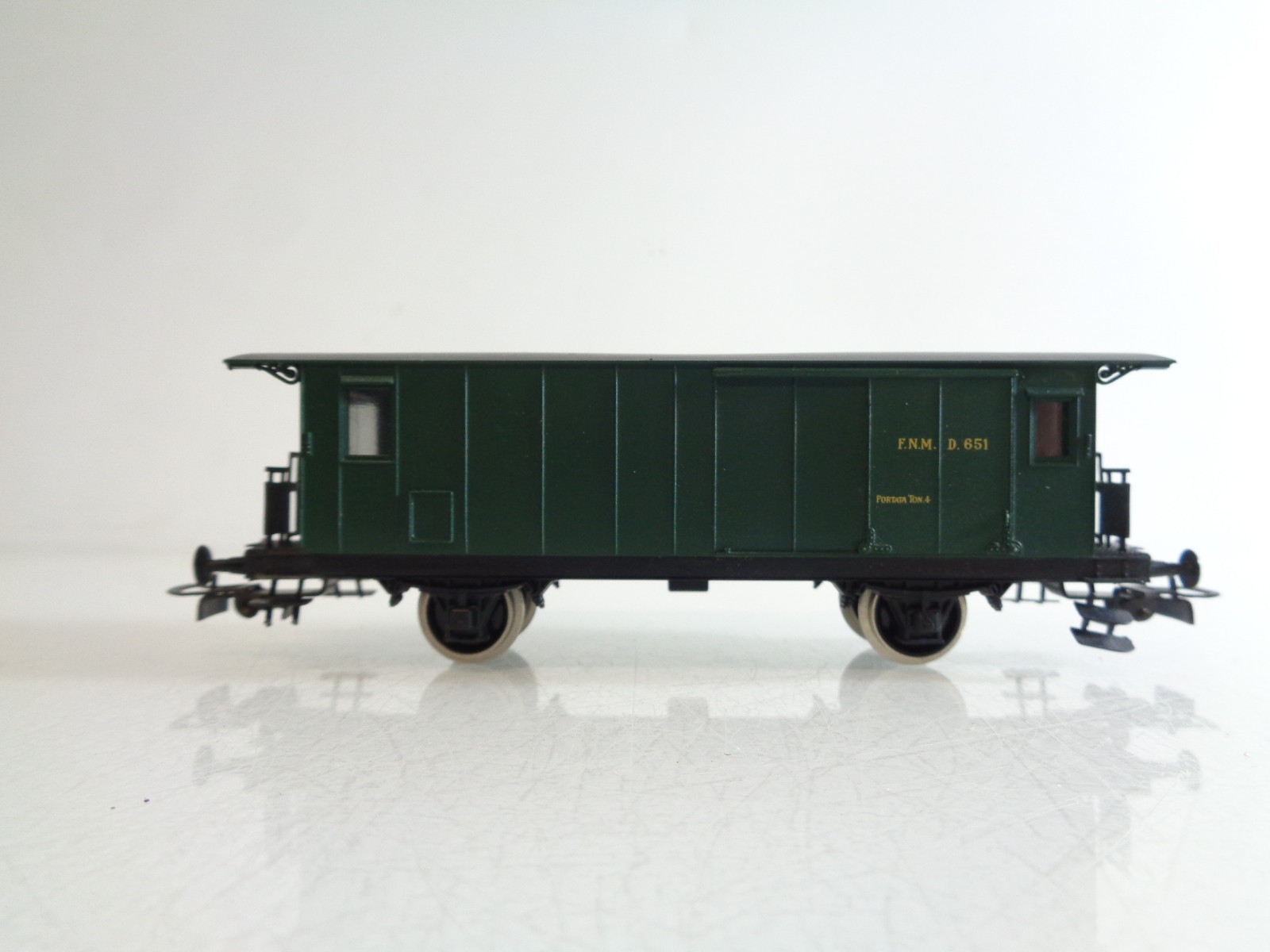 Rivarossi H0 Gepäckwagen der Ferro Nord Milano BH1006 o. – Bild 3