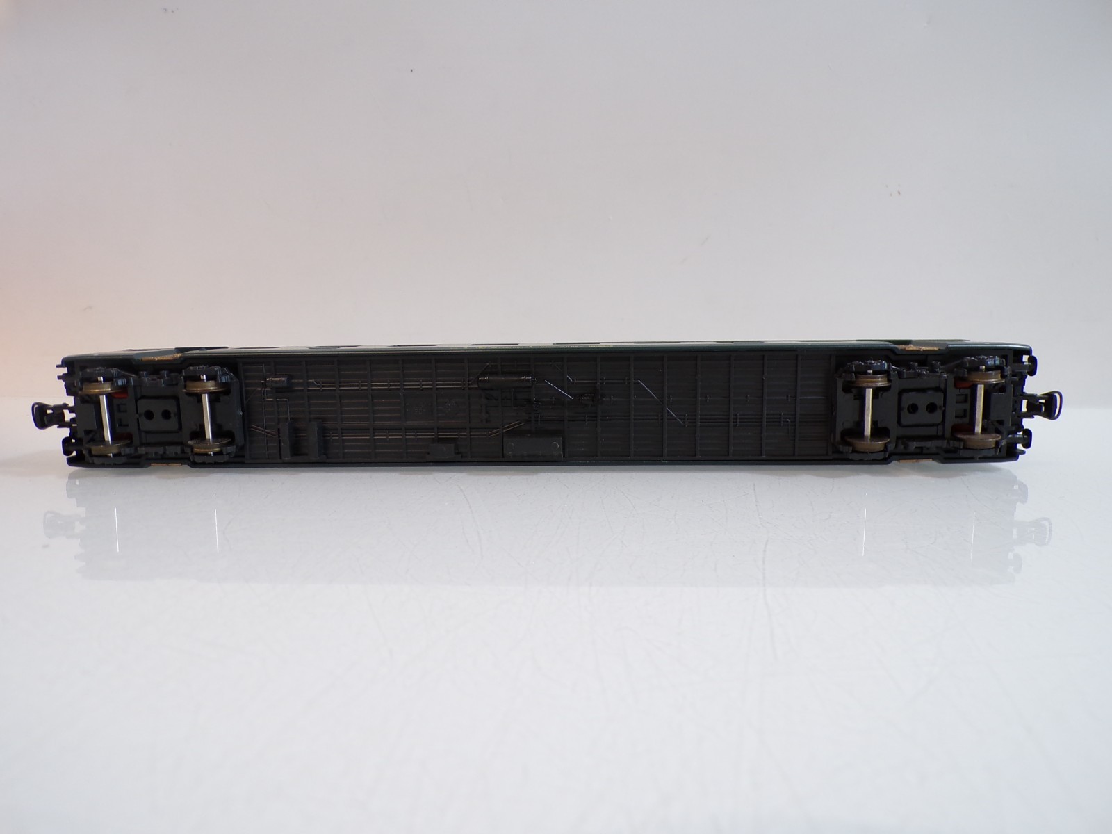 Roco H0 4239B Personenwagen 1.Kl. der BLS in OVP BH1829 – Bild 4