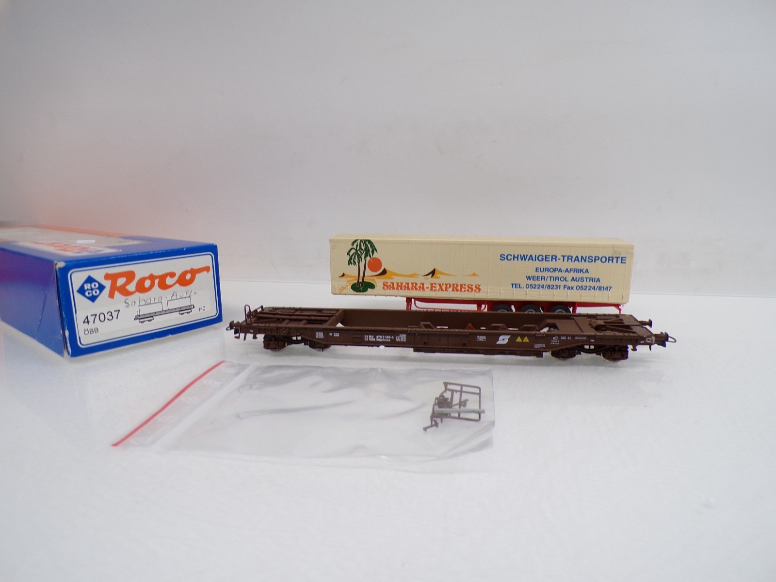 Roco H0 47037 AC Taschenwagen m. LKW Auflieger der ÖBB in OVP für Märklin BH1811