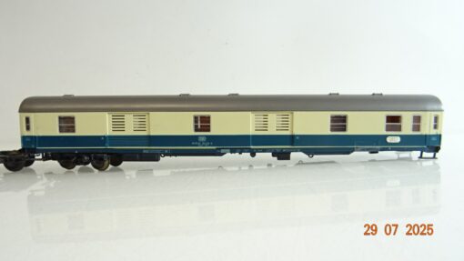 Roco H0 Gepäckwagen der DB PR9295 o. – Bild 3