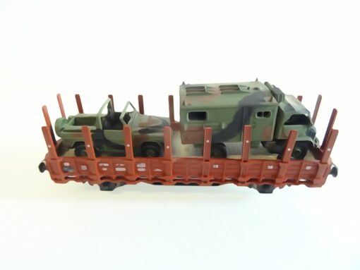 Roco H0 Rungenwagen beladen mit Fahrzeugen tarn der DB RR2423 o.