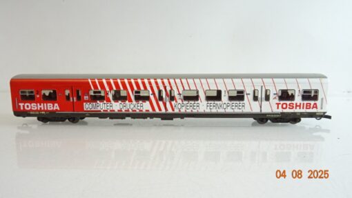 Roco H0 S-Bahn Mittelwagen 1./2.Kl. TOSHIBA der DB PR9438 o. – Bild 3