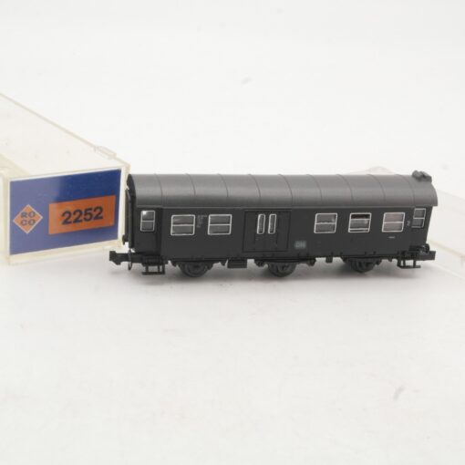Roco N 2252 Umbauwagen 2.Klasse der DB in OVP RR4013
