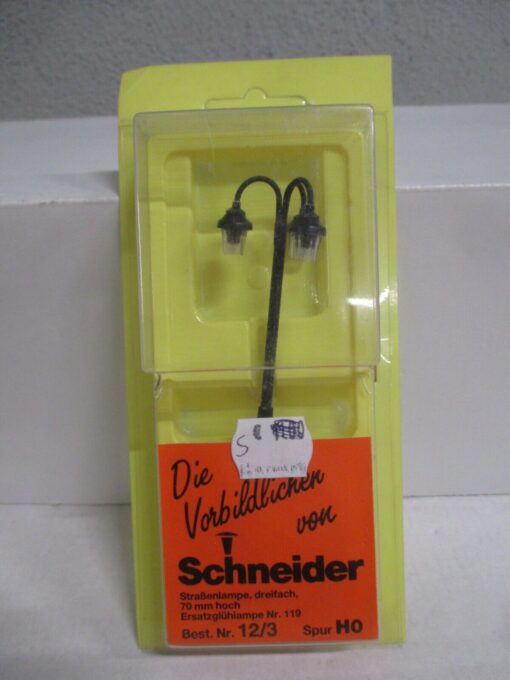 Schneider H0 12/3 Straßenlampe, dreifach 70 mm hoch m.OVP WZ6089