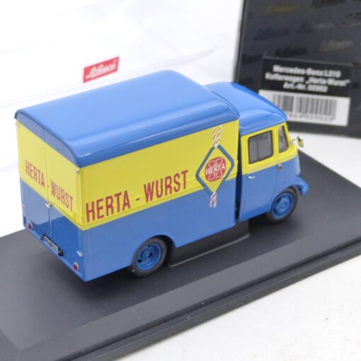 Schuco 1:43 02902 Mercedes Benz L319 Herta Wurst in OVP EX6577 – Bild 3