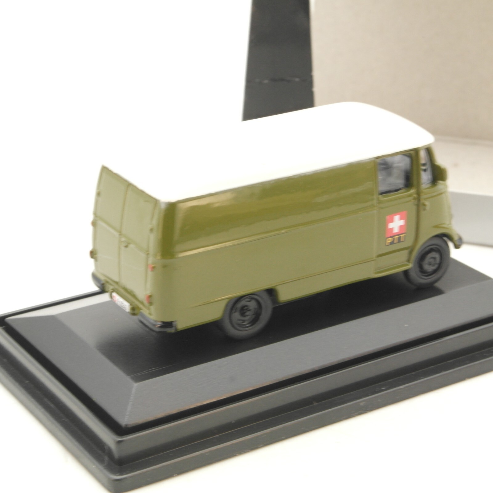 Schuco 1:87 25399 Mercedes L319 Schweizer Post PTT in OVP RG9329 – Bild 3