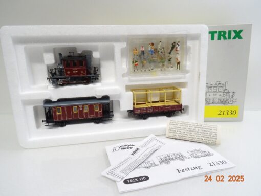 Trix H0 21330 Festzug MHI 3 tlg. mit Zubehör Top in OVP LE8846