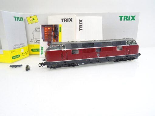 Trix H0 22757 Diesellok BR 221 108-4 der DB mit DSS in OVP LE3869