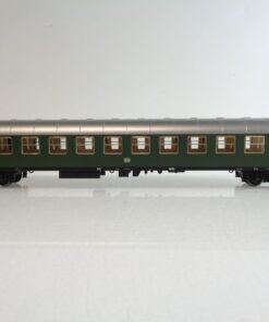 Trix? H0 Personenwagen 2. Kl. der DB BH1012 o.