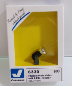 Viessmann H0 6330 Flutlichtstrahler in OVP PK3032