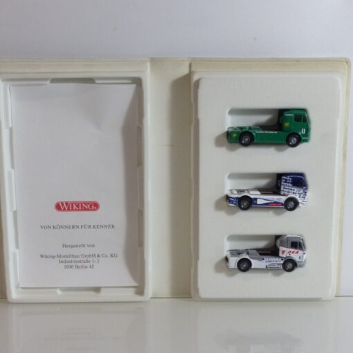 Wiking 1:87 B66007002 Truck-Race 3er Set Race Zugmaschinen in OVP EX3733
