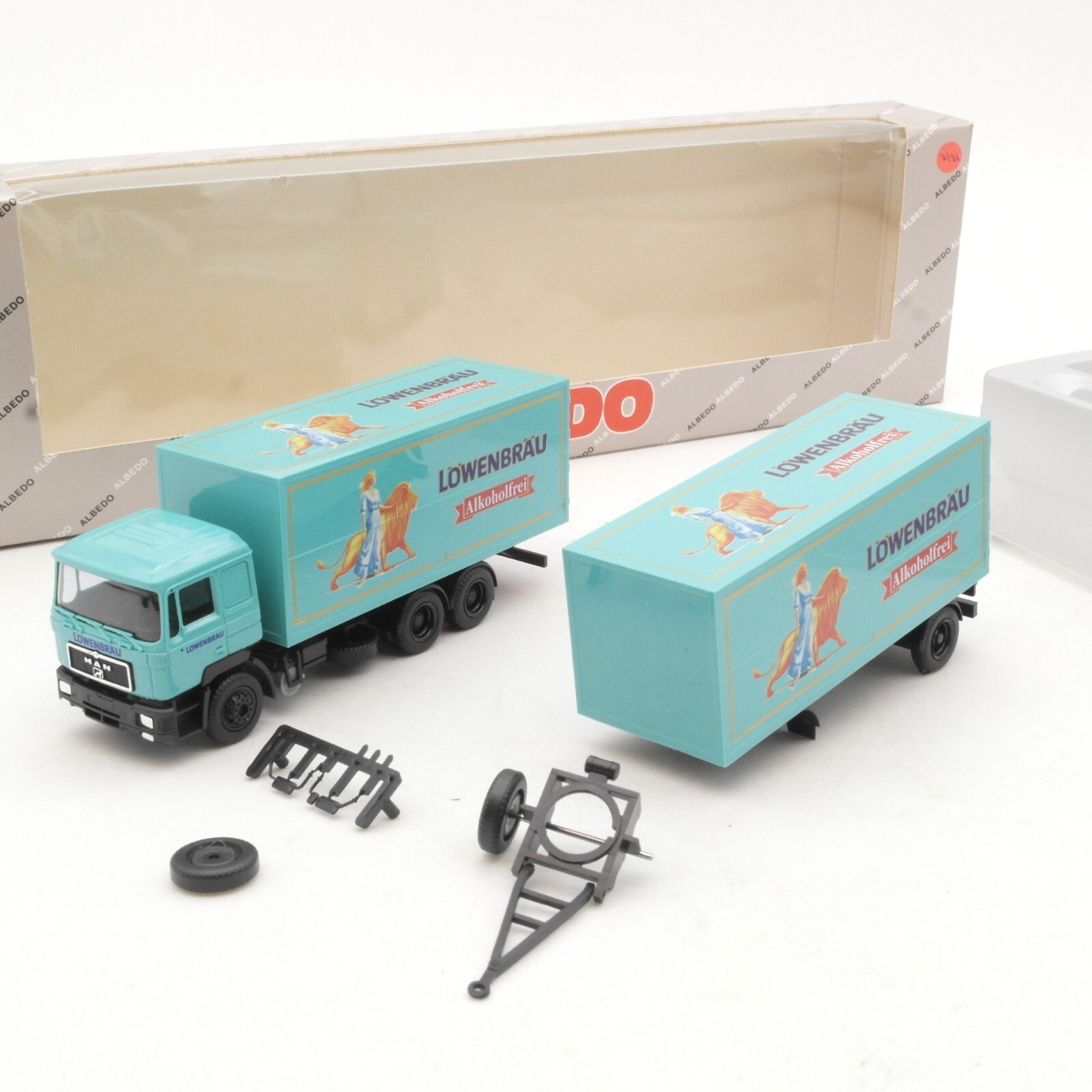 Albedo 1:87 200234 MAN Hängerzug Löwenbräu Alkoholfrei in OVP RA9008