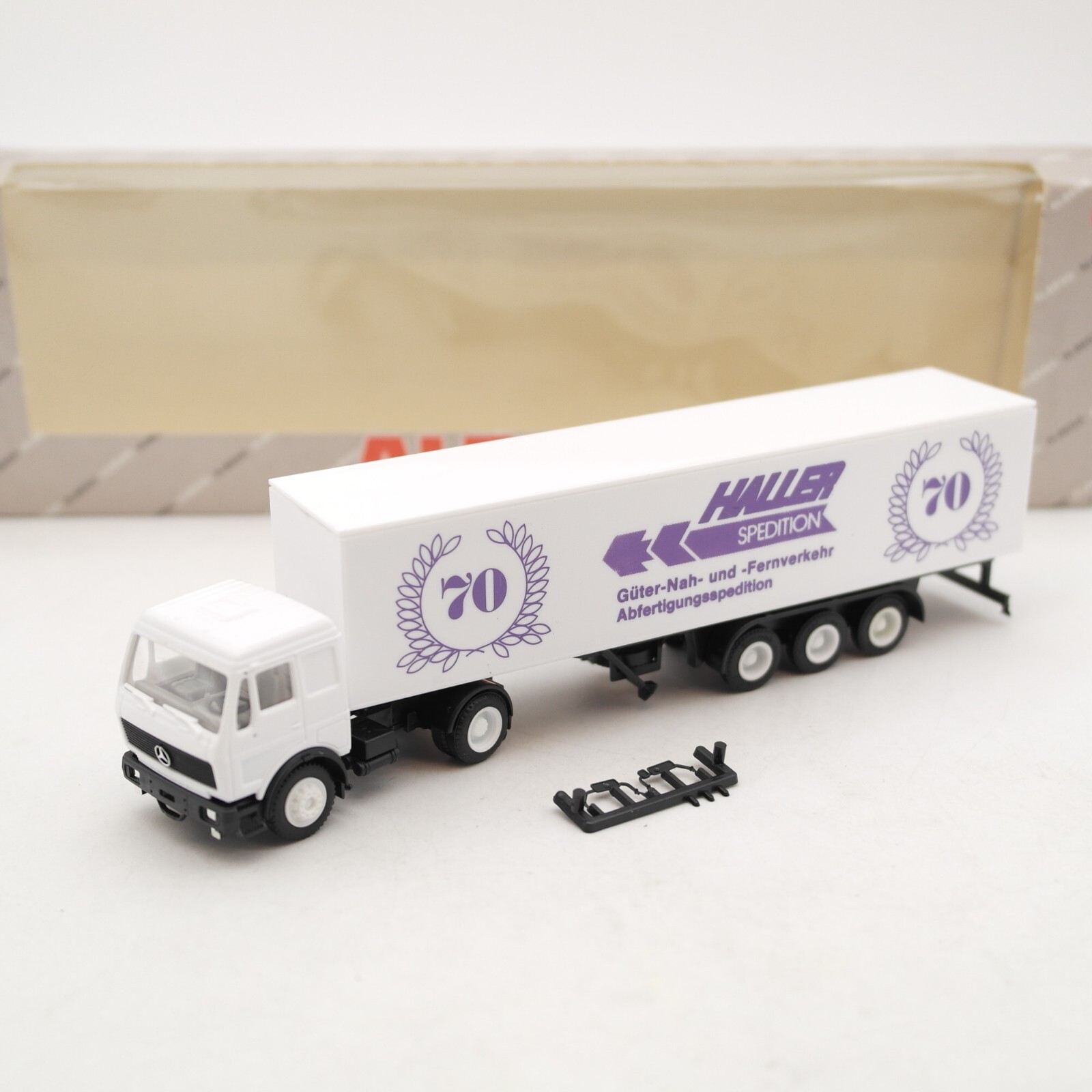 Albedo 1:87 MB NG Sattelzug Haller Spedition 70 Jahre in OVP RA8997