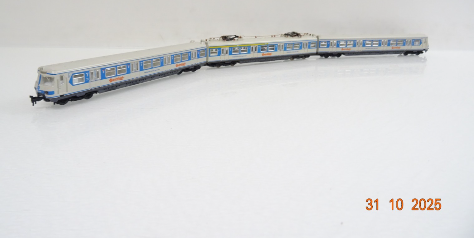 Arnold N 0294 S-Bahn-Triebzug BR 420 Doornkaat der DB JL3983 o. – Bild 4