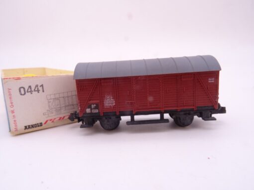 Arnold N 0441 gedeckter Güterwagen der DB in OVP QR5325